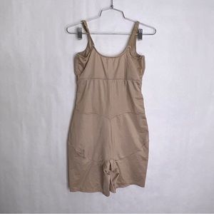 Shape by Cacique 14/16 shape wear body suit 53